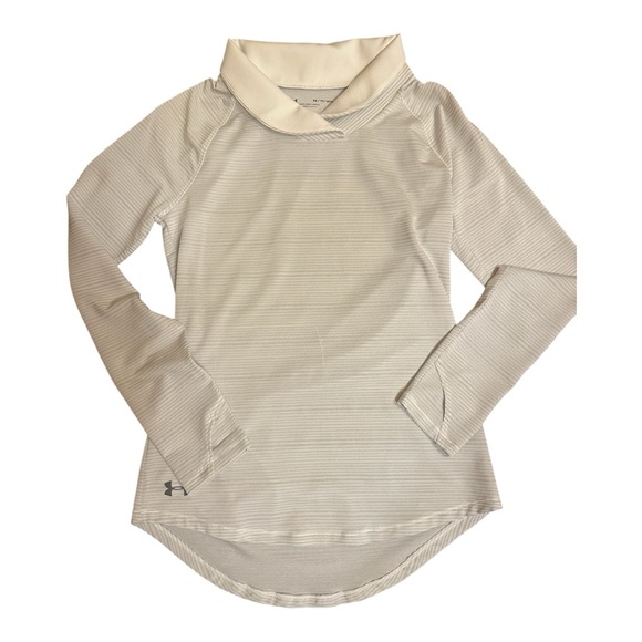 Under Armour Tops - Under Armour top. Size XS